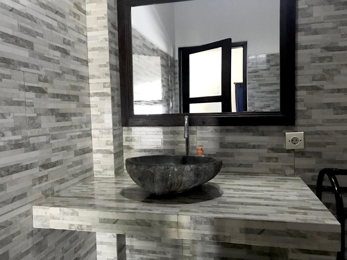 Tudes Homestay Amed Dış mekan fotoğraf