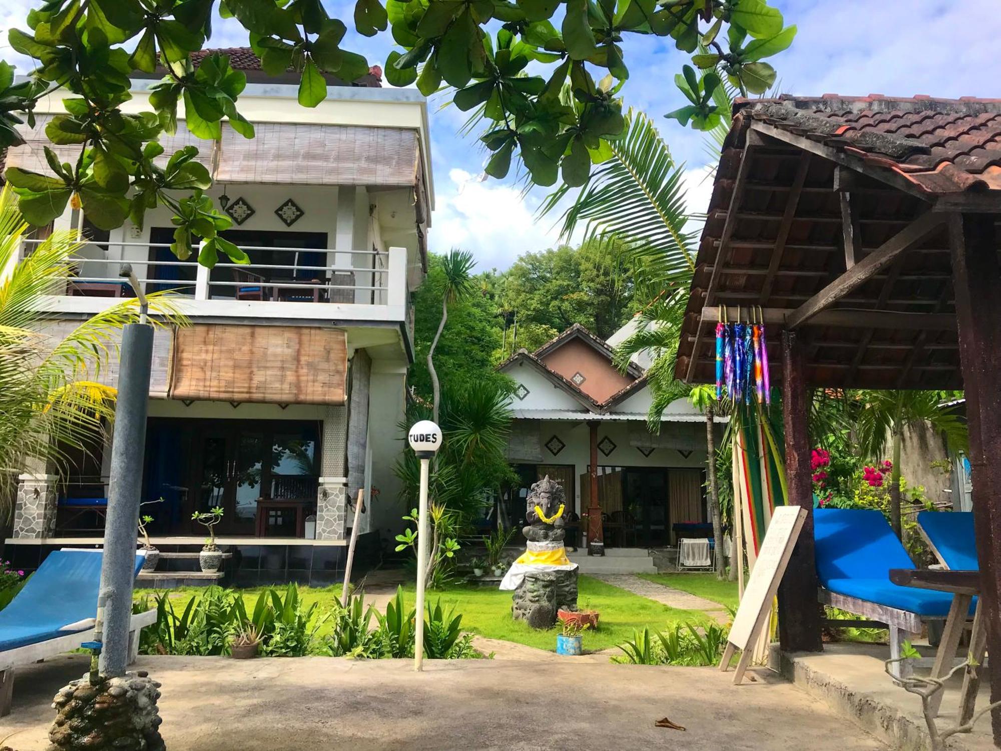 Tudes Homestay Amed Dış mekan fotoğraf