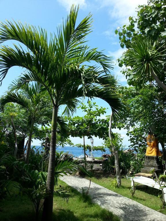 Tudes Homestay Amed Dış mekan fotoğraf